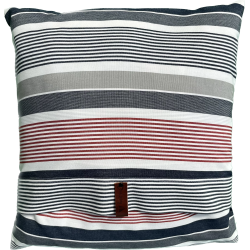 Pude 50 x 50, med bl, gr og hvide striber